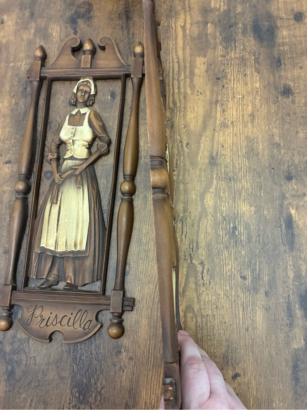Vintage Syroco Wall Plaques Pilgrims John & Priscilla - Picture 9 of 14